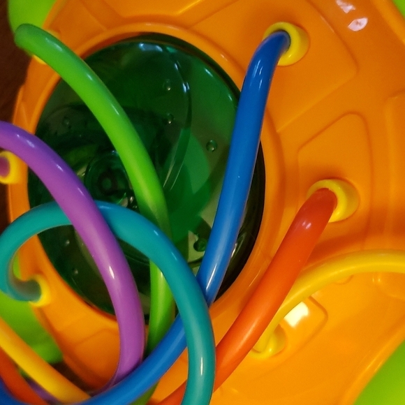 Splash Spinning Tortoise Sprinkler - Picture 4 of 9